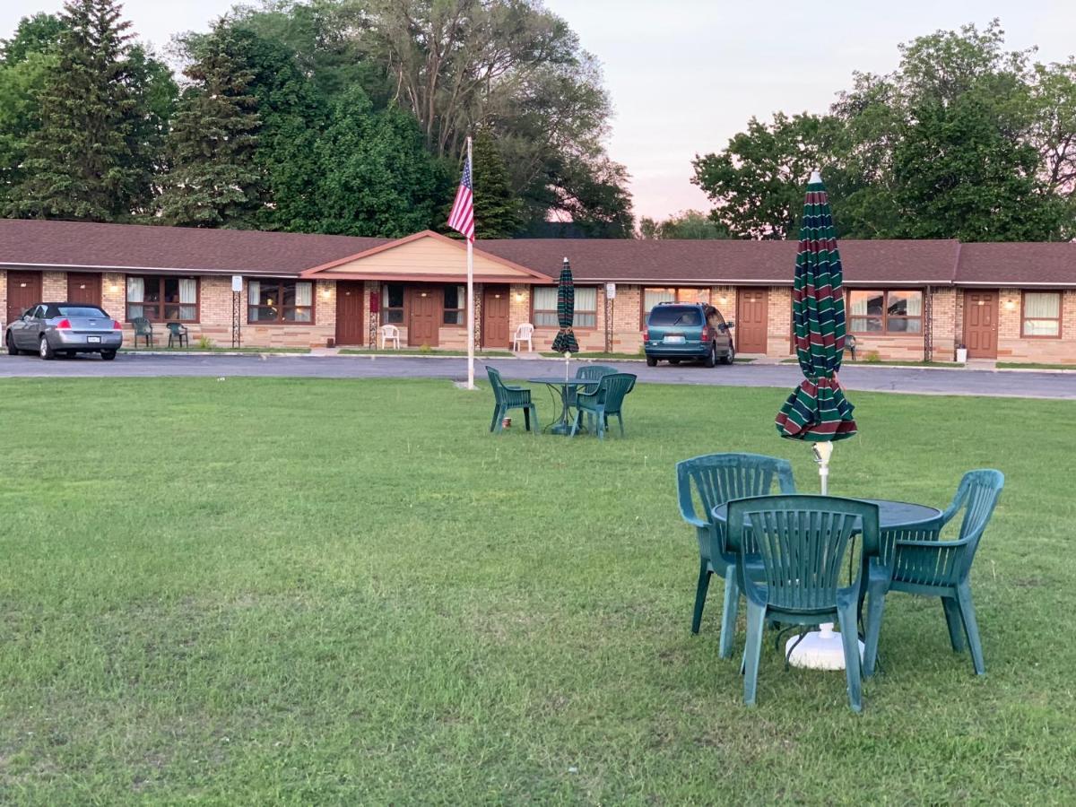 Timberly Motel Gaylord Zewnętrze zdjęcie