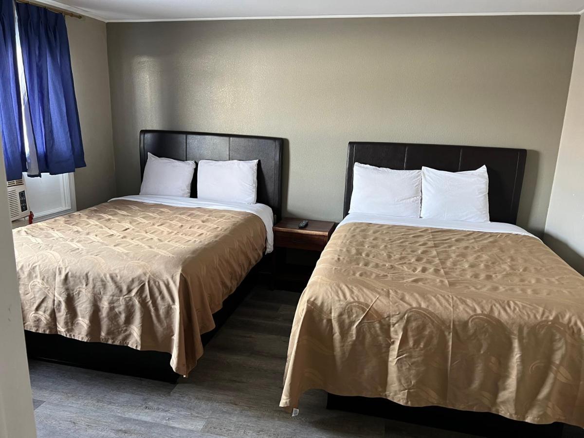 Timberly Motel Gaylord Zewnętrze zdjęcie