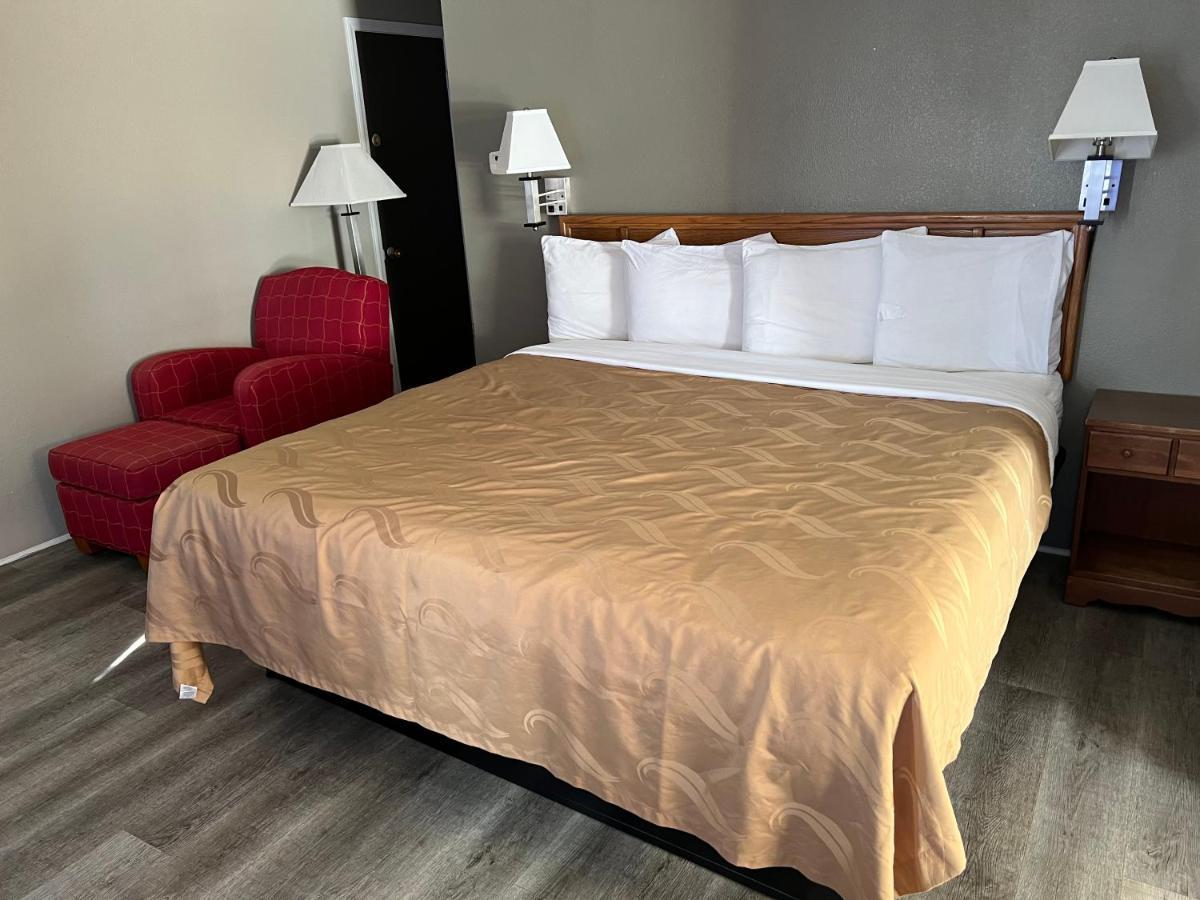 Timberly Motel Gaylord Zewnętrze zdjęcie