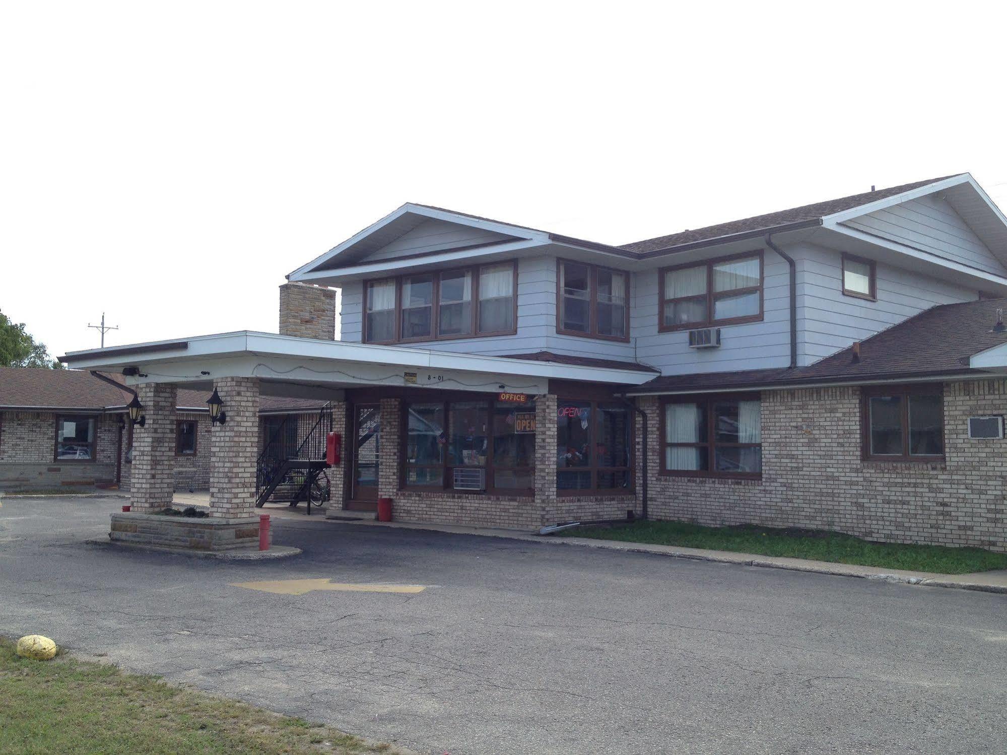 Timberly Motel Gaylord Zewnętrze zdjęcie