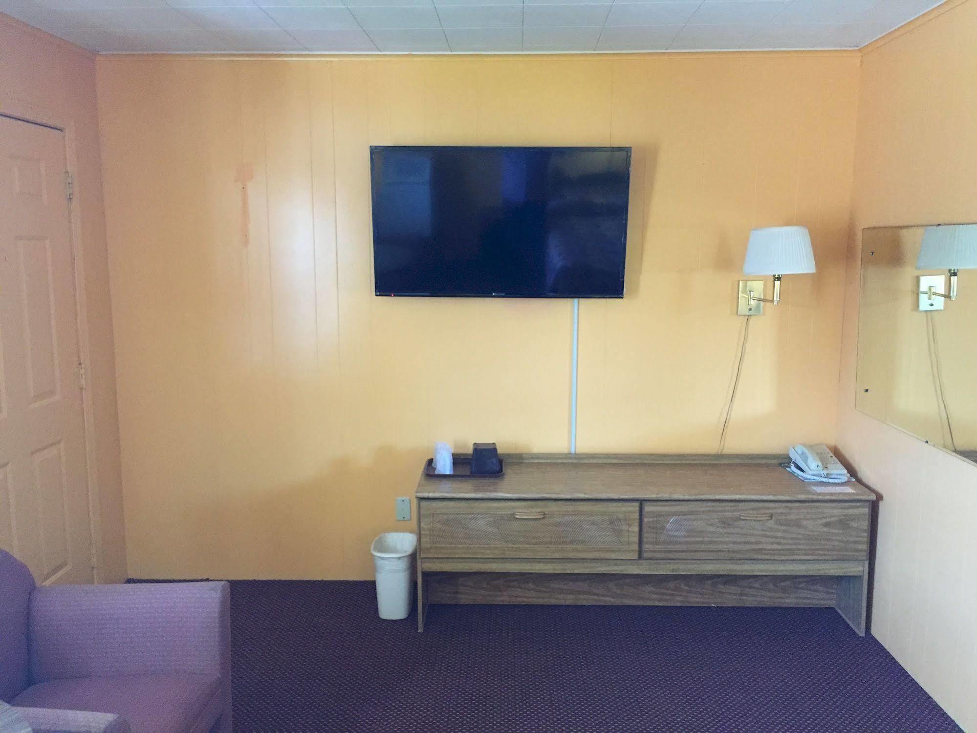 Timberly Motel Gaylord Zewnętrze zdjęcie