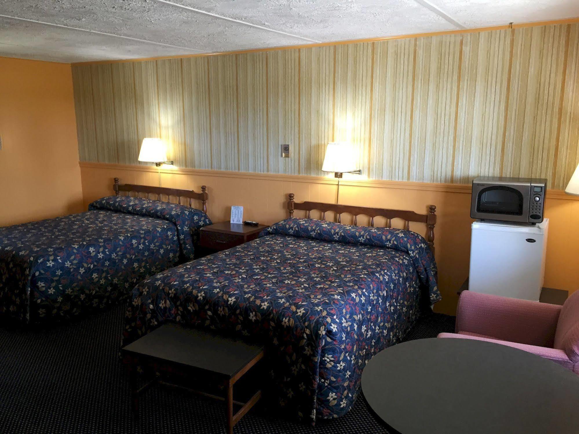 Timberly Motel Gaylord Zewnętrze zdjęcie