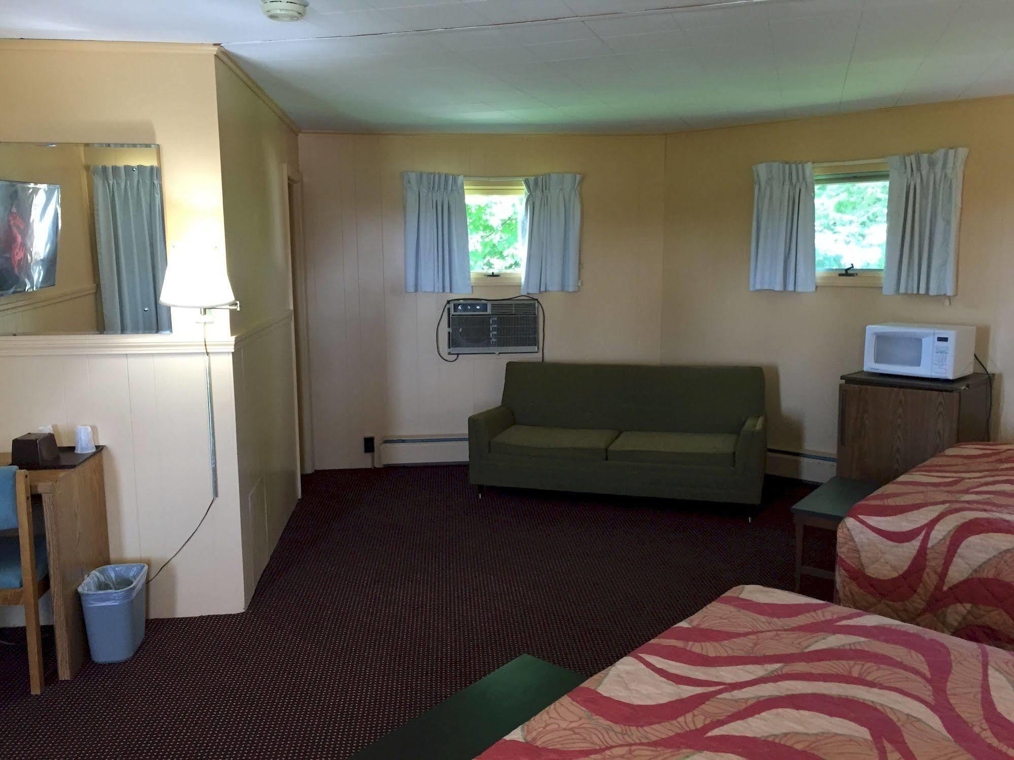 Timberly Motel Gaylord Zewnętrze zdjęcie