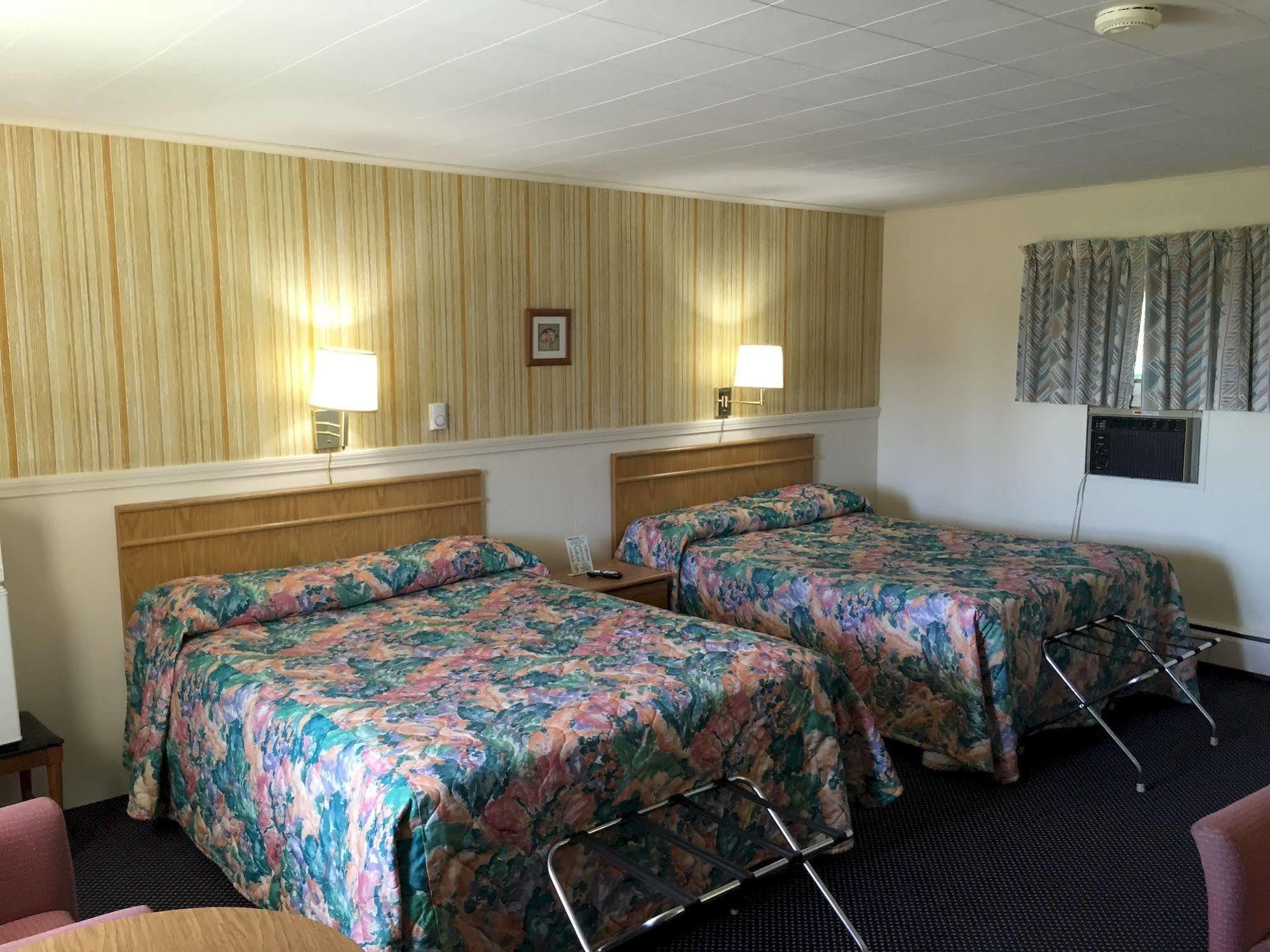 Timberly Motel Gaylord Zewnętrze zdjęcie